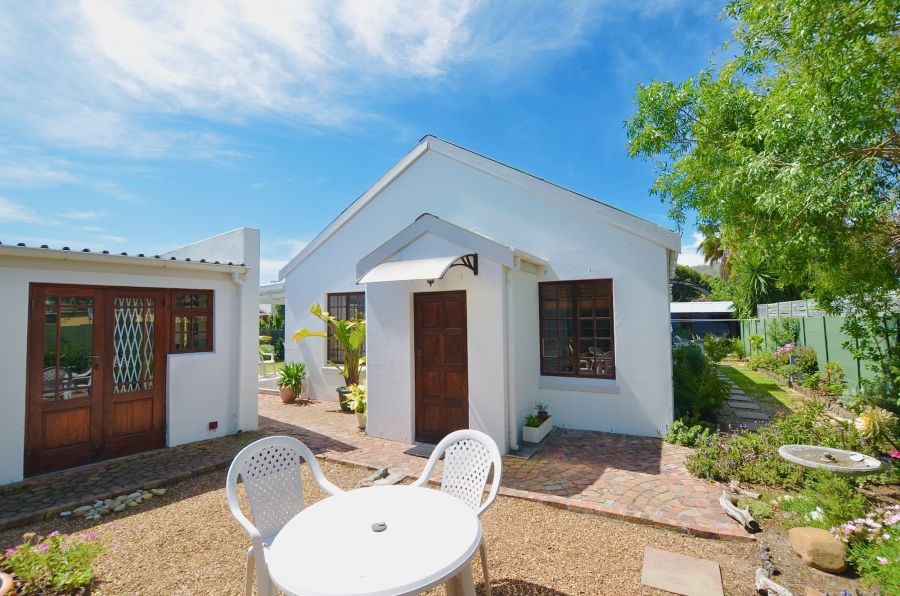 3 Bedroom Property for Sale in Capri Western Cape
